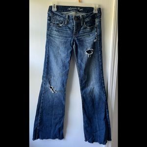 Bootcut stretchy jeans